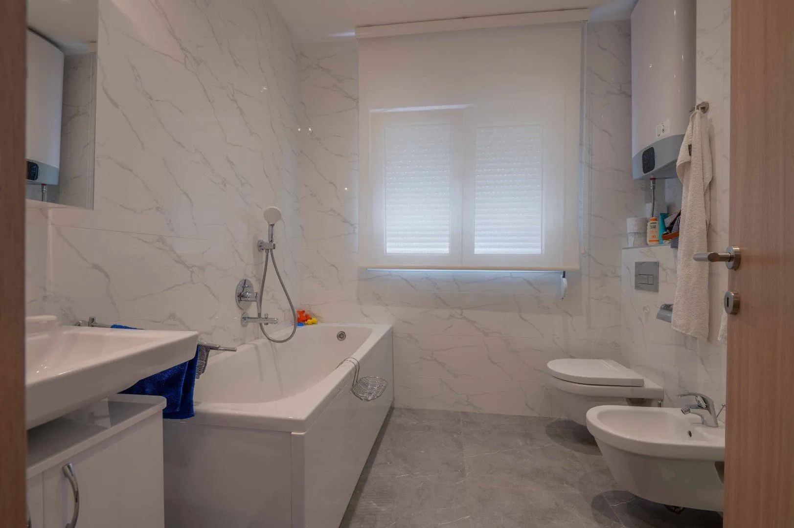 Prodaja, trosoban stan, 104m², Budva, Crna Gora
