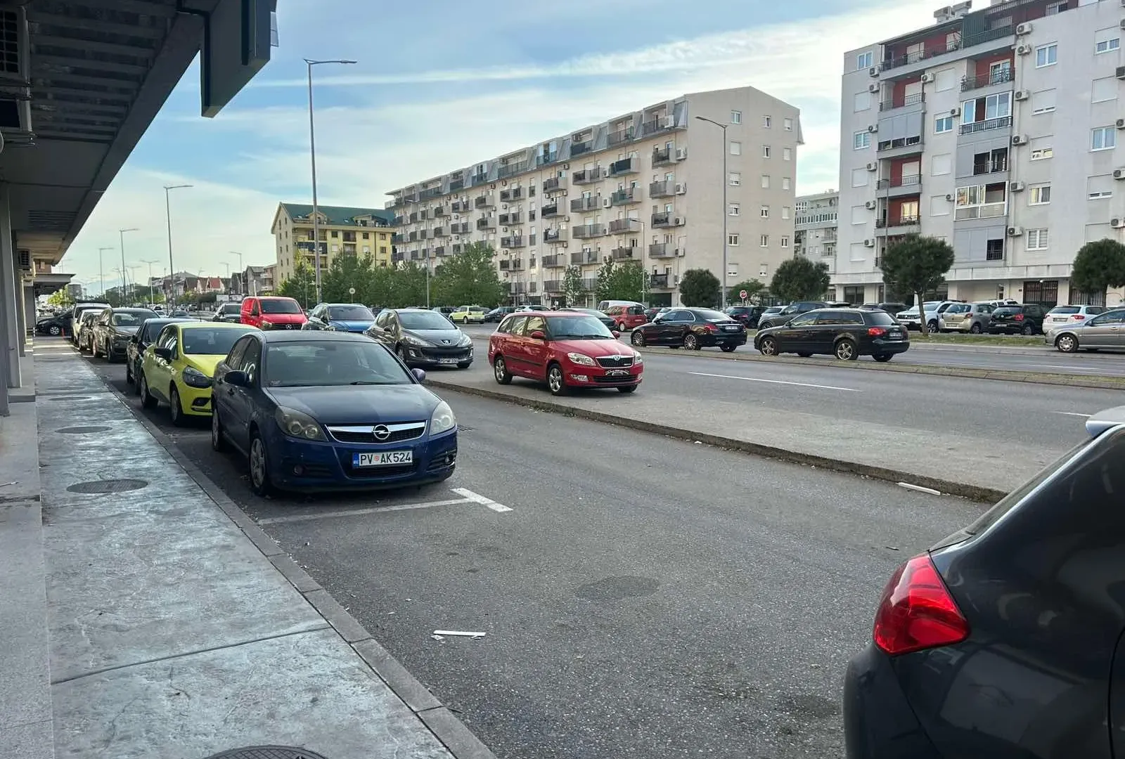 Rent, office space, 30m², Stari Aerodrom, Podgorica