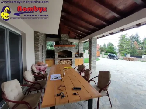 Prodaja, kuća, 300m², Sremska Kamenica, Petrovaradin - image 26