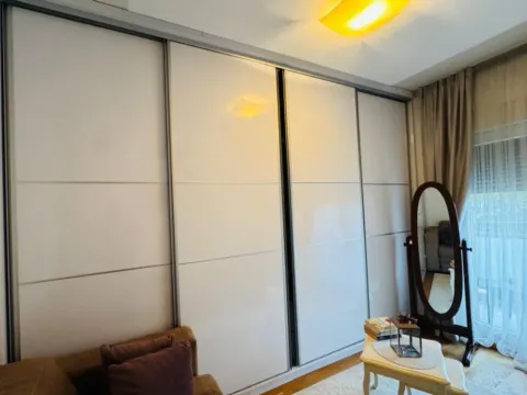 Prodaja, trosoban stan, 111m², City Kvart, Podgorica - image 2