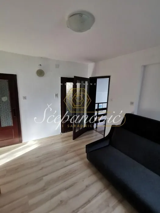 Prodaja, kuća, 111m², Centar, Novi Sad