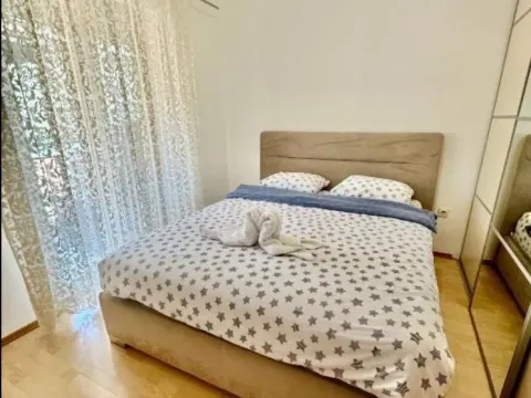 Izdavanje, stan, 50m², Kotor, Crna Gora - image 2