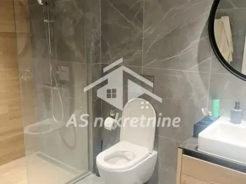 Izdavanje, trosoban stan, 80m², Savski Venac, Beograd - image 21
