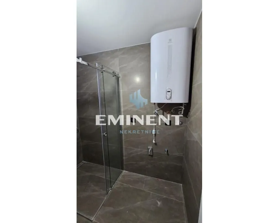 Sale, two bedroom apartment, 57m², Savski Venac, Beograd