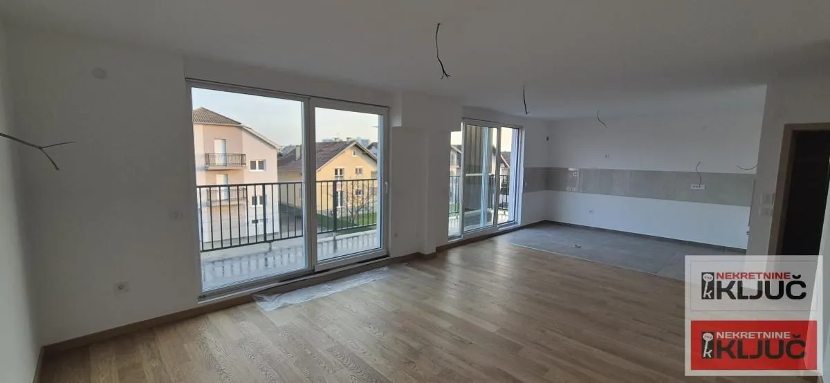 Prodaja, četvorosoban stan, 113m², Veternička rampa, Novi Sad Sve Podlokacije