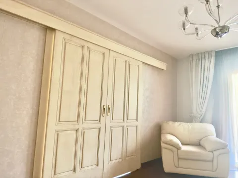 Izdavanje, kuća, 176m², Lastva Grbaljska, Kotor - image 23