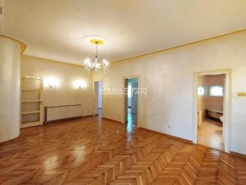Rent, three bedroom apartment, 90m², Vračar Sve Podlokacije, Beograd - image 2