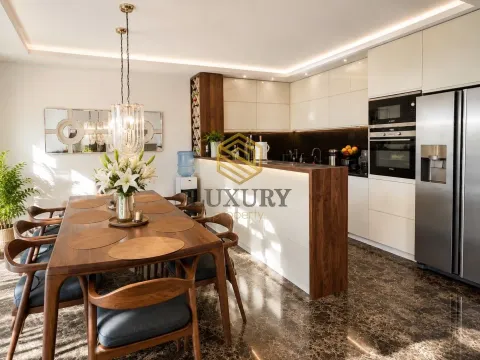 Izdavanje, kuća, 220m², Gornja Gorica, Podgorica - image 3
