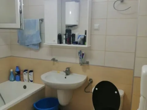 Sale, one bedroom apartment, 55m², Prijevor, Budva - image 9