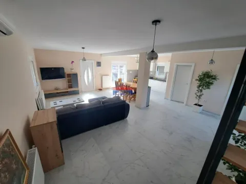 Prodaja, kuća, 120m², Kamenjar, Novi Sad Sve Podlokacije - image 2