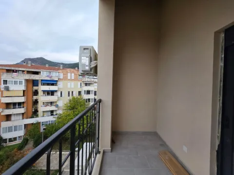 Prodaja, jednosoban stan, 71m², Budva, Crna Gora - image 21