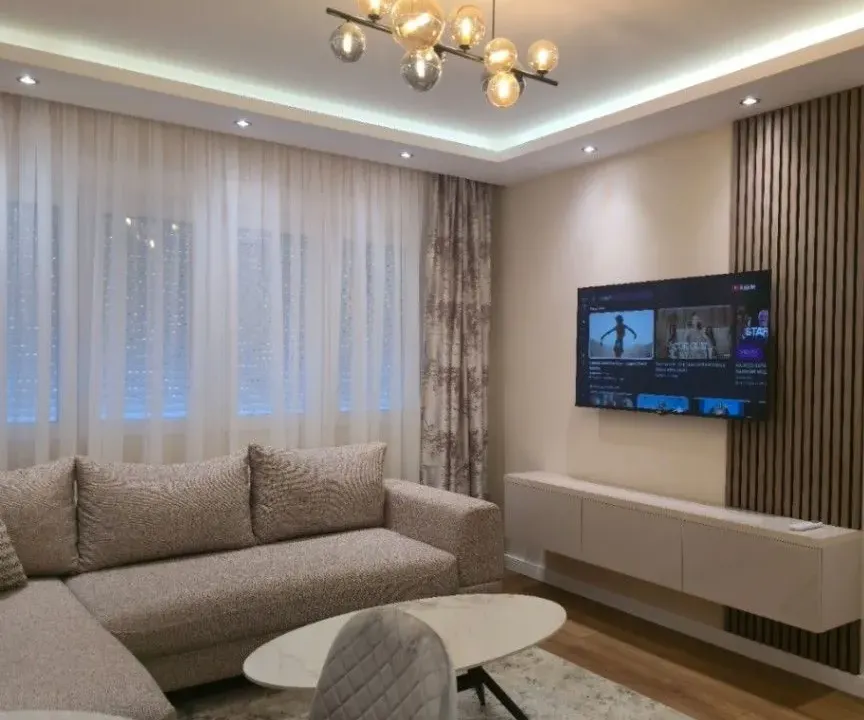 Izdavanje, jednosoban stan, 35m², Preko Morače, Podgorica