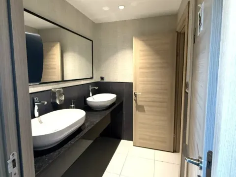 Rent, office space, 740m², Mahala, Bijelo Polje - image 16