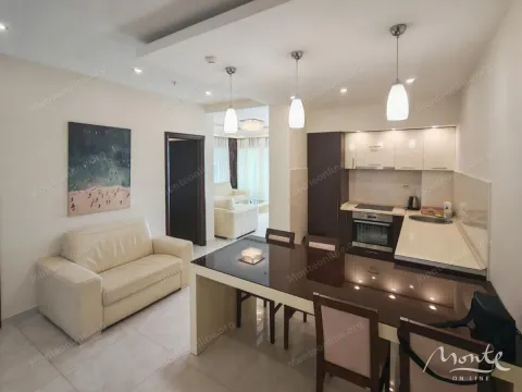 Sale, two bedroom apartment, 83m², Bečići, Budva - image 7