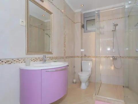 Sale, house, 274m², Buljarica, Budva - image 18