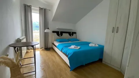 Rent, two bedroom apartment, 100m², Budva, Crna Gora - image 8