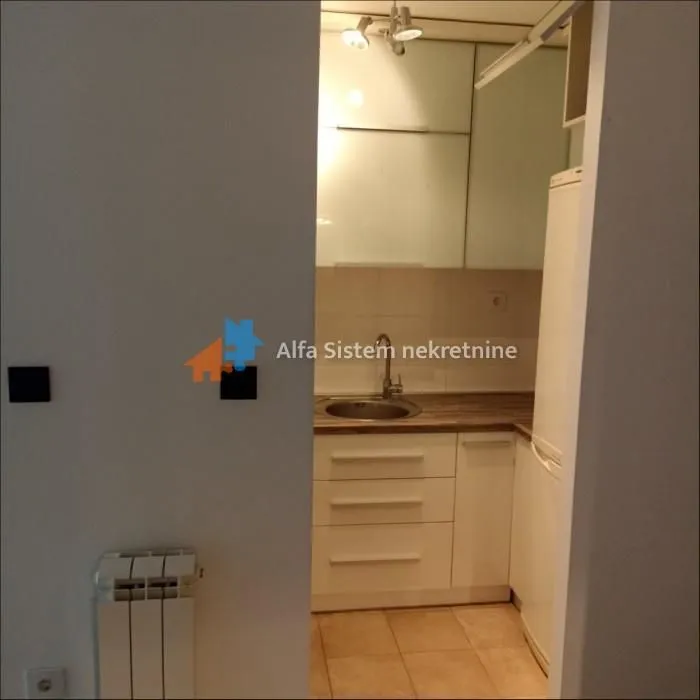 Rent, apartment, 36m², Crveni Krst, Beograd