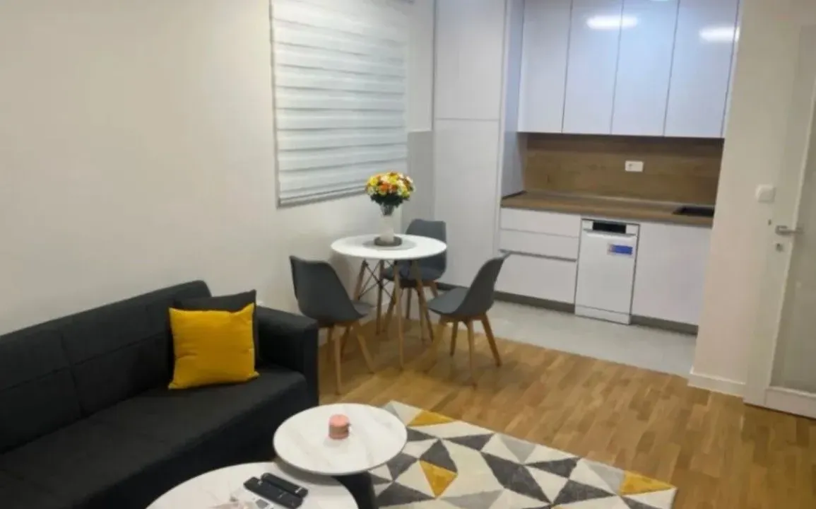 Izdavanje, dvosoban stan, 58m², Zabjelo, Podgorica