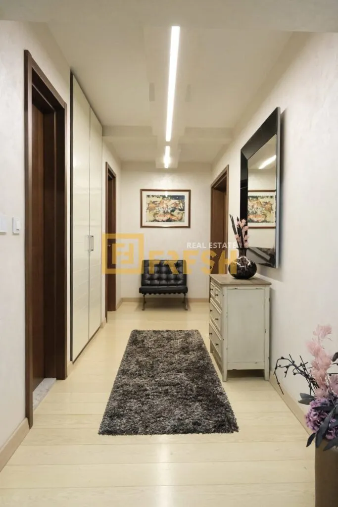 Rent, four bedroom apartment, 178m², Tološi, Podgorica