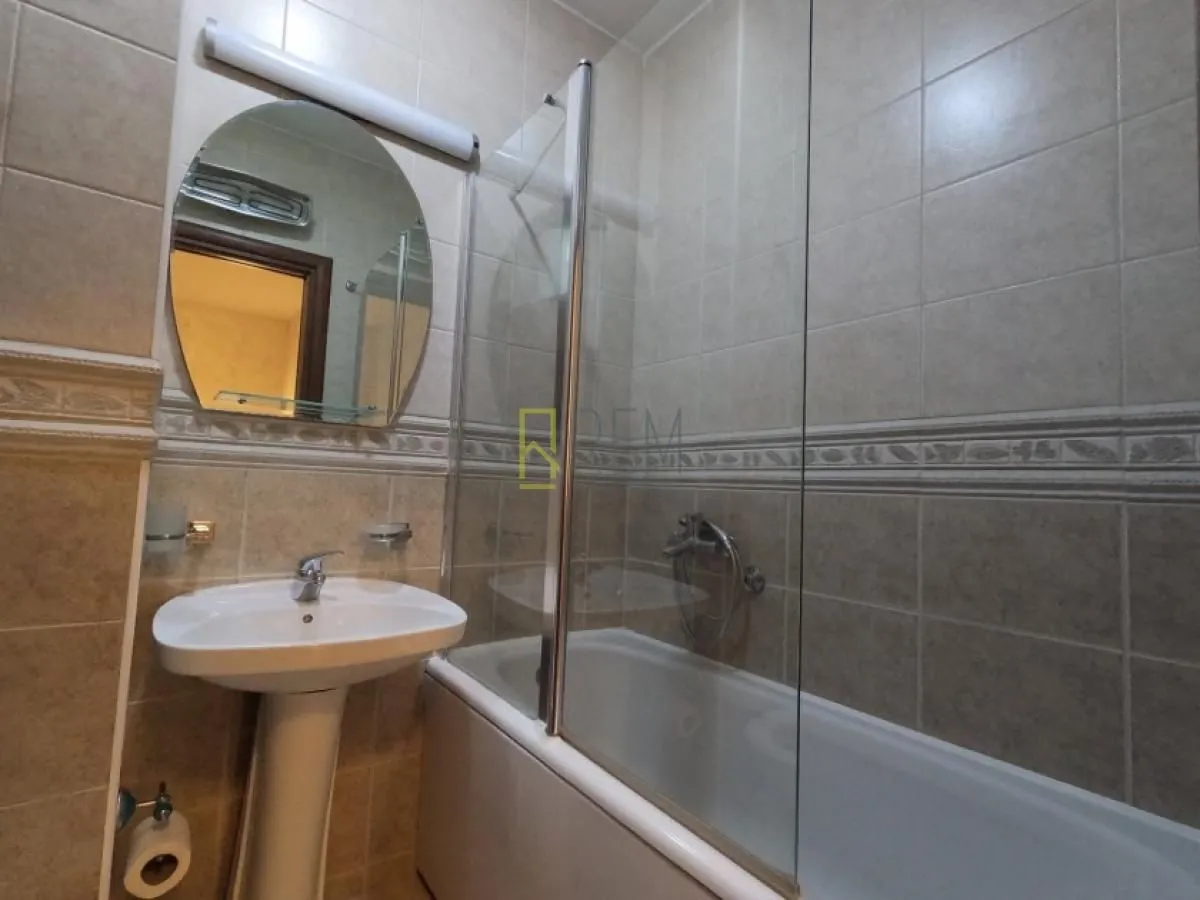 Prodaja, dvosoban stan, 65m², Blok 9, Podgorica
