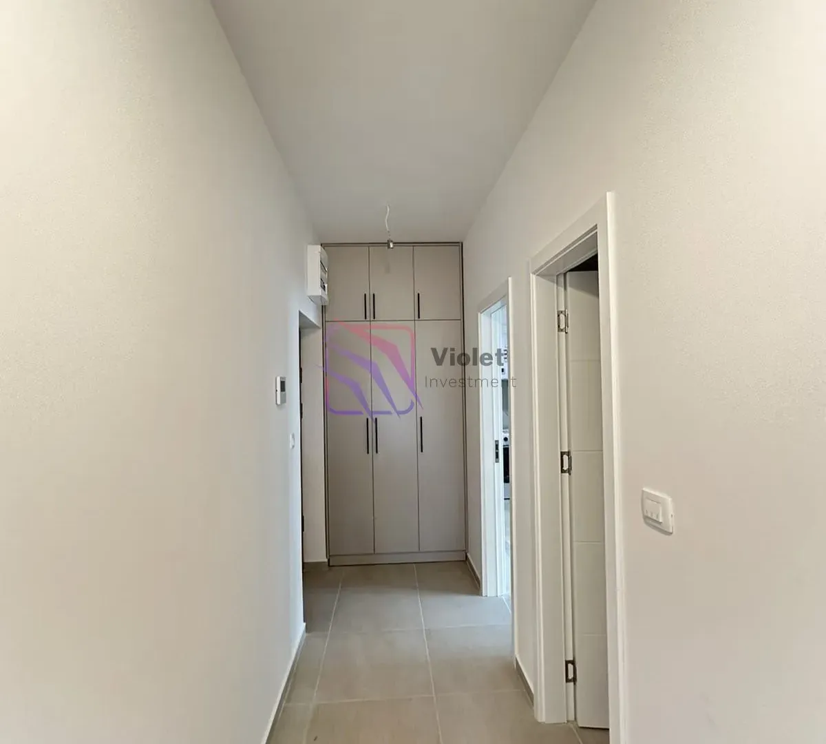 Izdavanje, dvosoban stan, 66m², Zabjelo, Podgorica