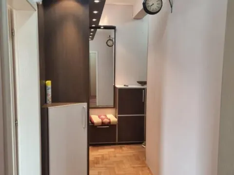 Izdavanje, dvosoban stan, 62m², Medijana, Niš - image 8