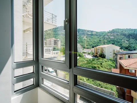Sale, two bedroom apartment, 76m², Budva, Crna Gora - image 3
