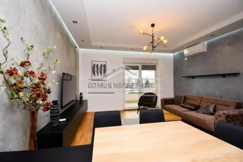 Rent, one bedroom apartment, 50m², City Kvart, Podgorica - image 8