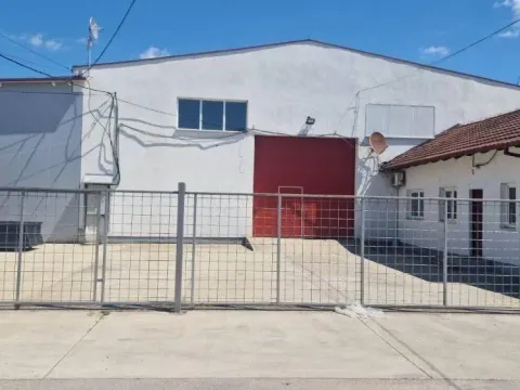 Izdavanje, poslovni prostor, 2920m², Batajnica, Beograd - image 4