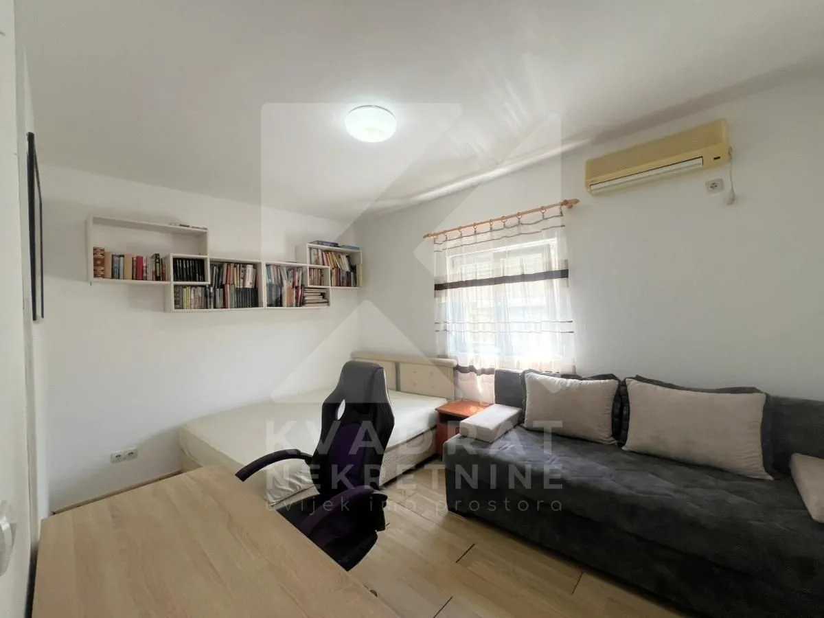 Izdavanje, kuća, 260m², Kokoti, Podgorica