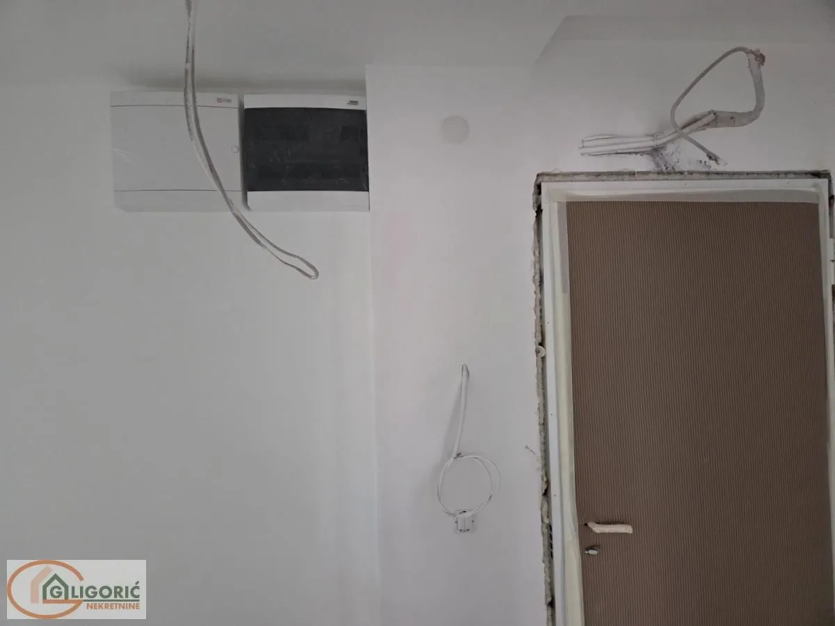 Sale, two bedroom apartment, 57m², Vukov Spomenik, Zvezdara Sve Podlokacije