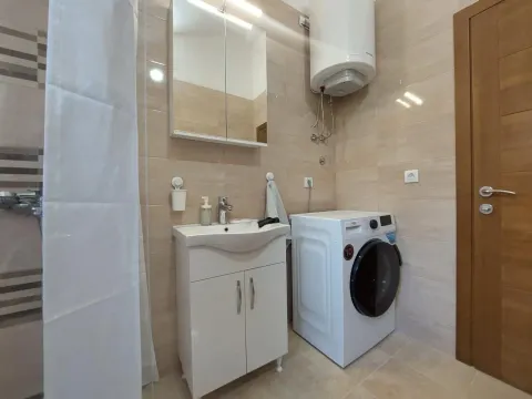 Rent, two bedroom apartment, 100m², Radanovići, Kotor - image 15