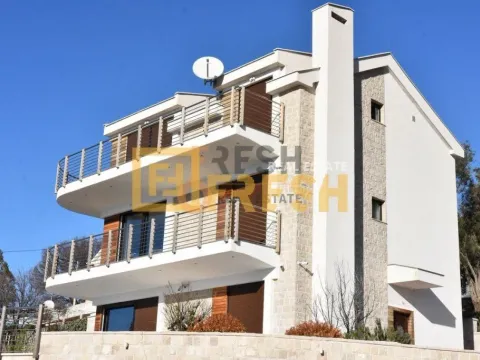 Prodaja, kuća, 310m², Kotor, Crna Gora