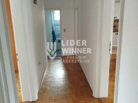 Izdavanje, četvorosoban stan, 88m², Brace Jerković, Voždovac Sve Podlokacije - image 10
