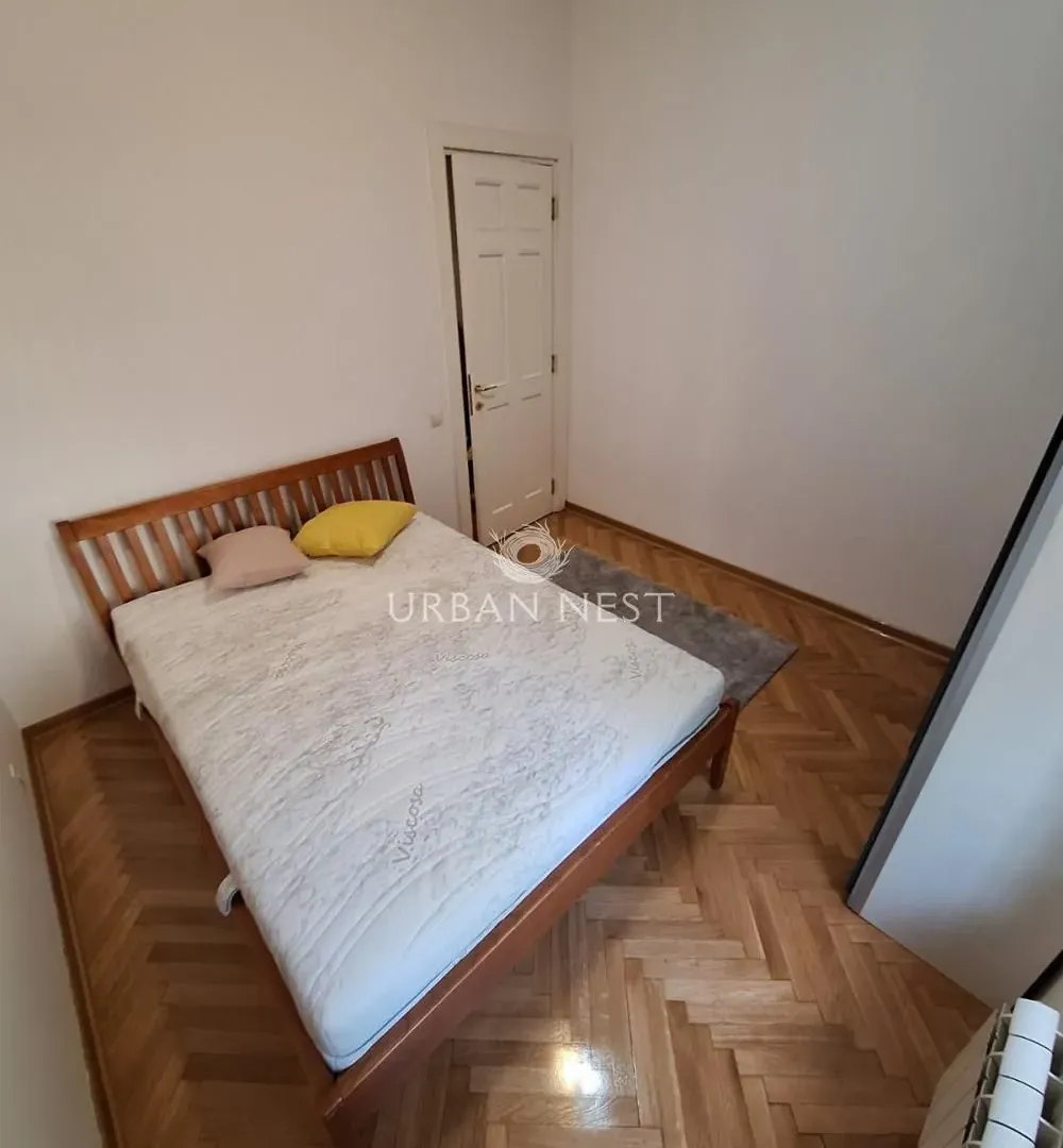 Rent, two bedroom apartment, 60m², Neimar, Vračar Sve Podlokacije