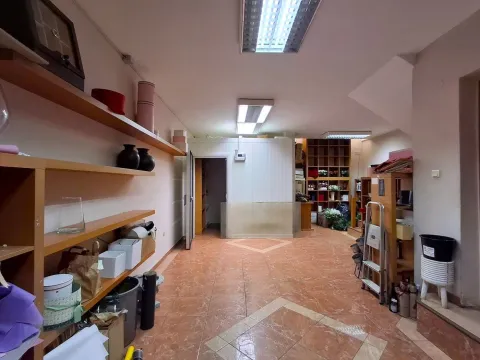 Rent, office space, 92m², Preko Morače, Podgorica - image 9