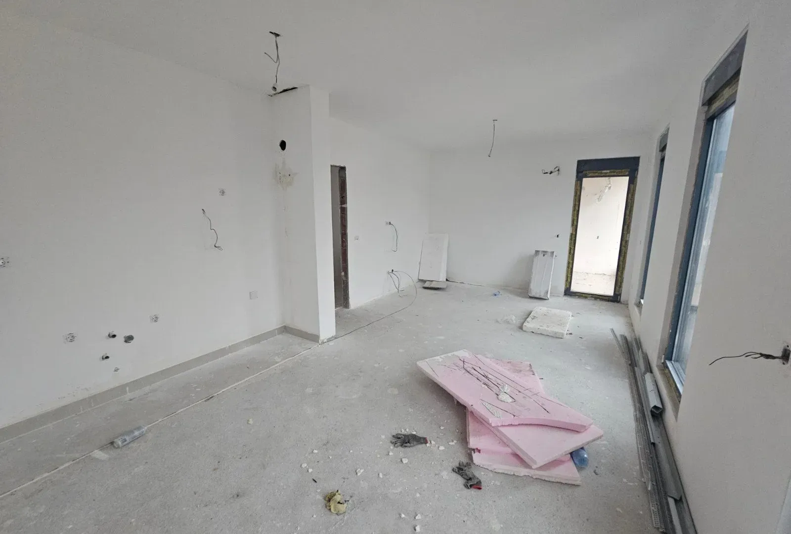 Sale, one bedroom apartment, 51m², Radanovići, Kotor