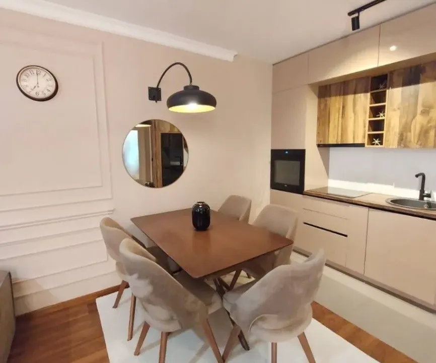 Izdavanje, jednosoban stan, 55m², Master Kvart, Podgorica