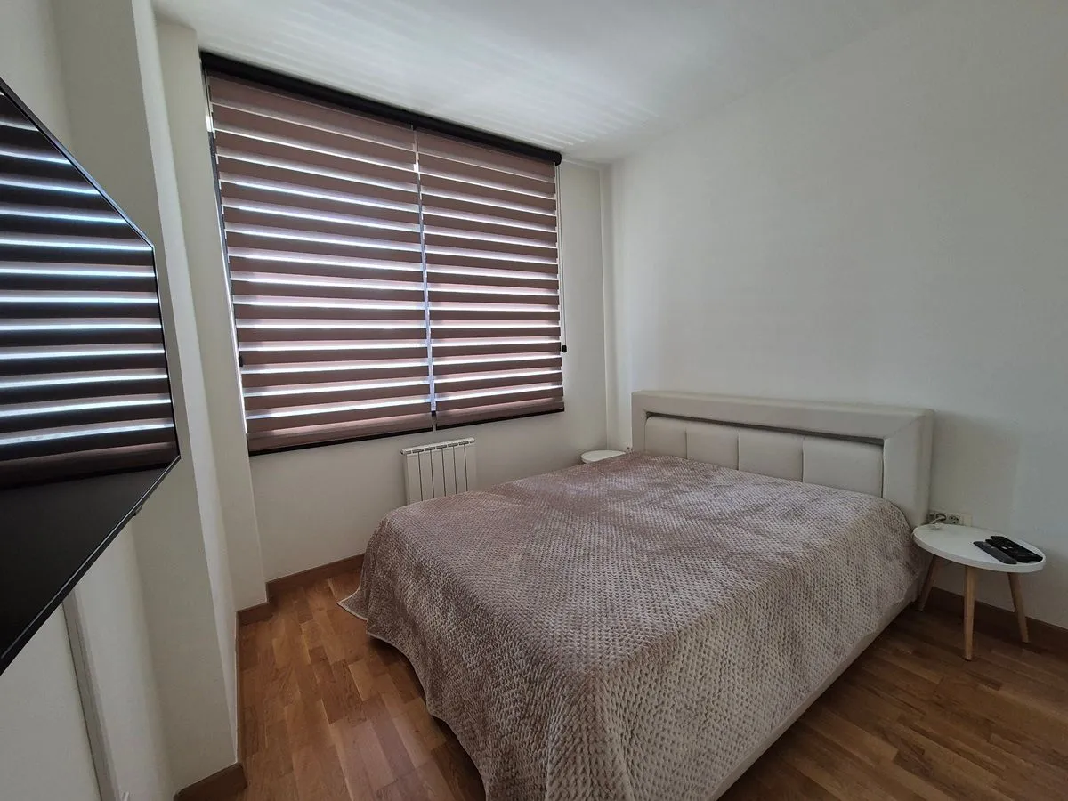 Izdavanje, trosoban stan, 88m², Beograd Na Vodi, Beograd