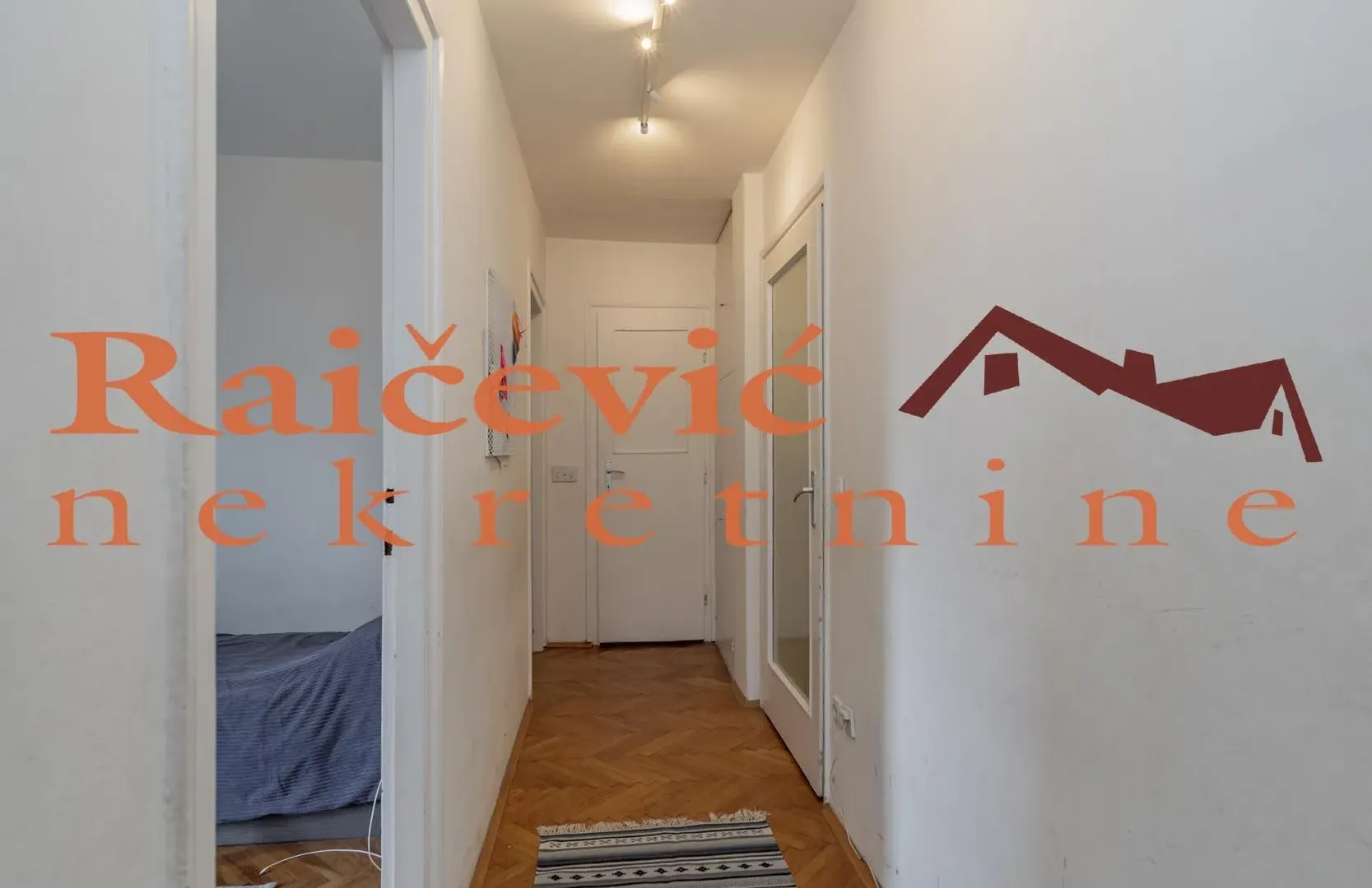 Sale, three bedroom apartment, 69m², Vračar Sve Podlokacije, Beograd