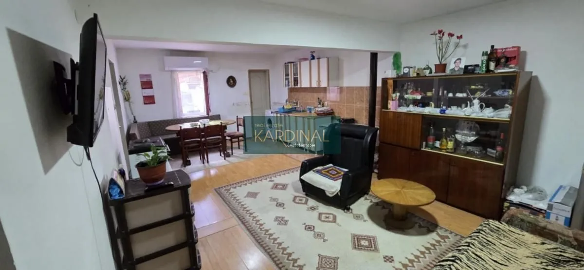 Prodaja, kuća, 317m², Tabane, Jagodina