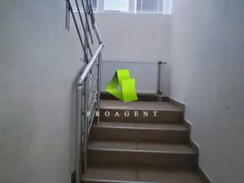 Izdavanje, kuća, 300m², Ledena Stena, Niš - image 10