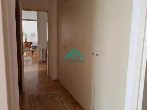 Izdavanje, trosoban stan, 84m², Vračar Centar, Vračar Sve Podlokacije - image 10