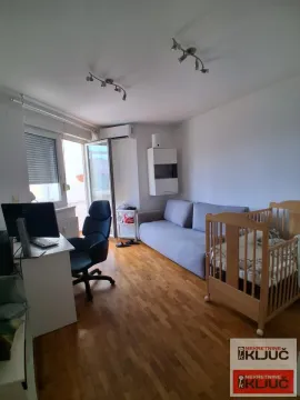Prodaja, trosoban stan, 79m², Grbavica, Novi Sad Sve Podlokacije - image 11