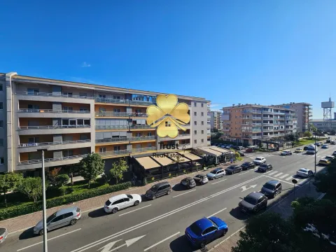 Izdavanje, jednosoban stan, 50m², City Kvart, Podgorica - image 7