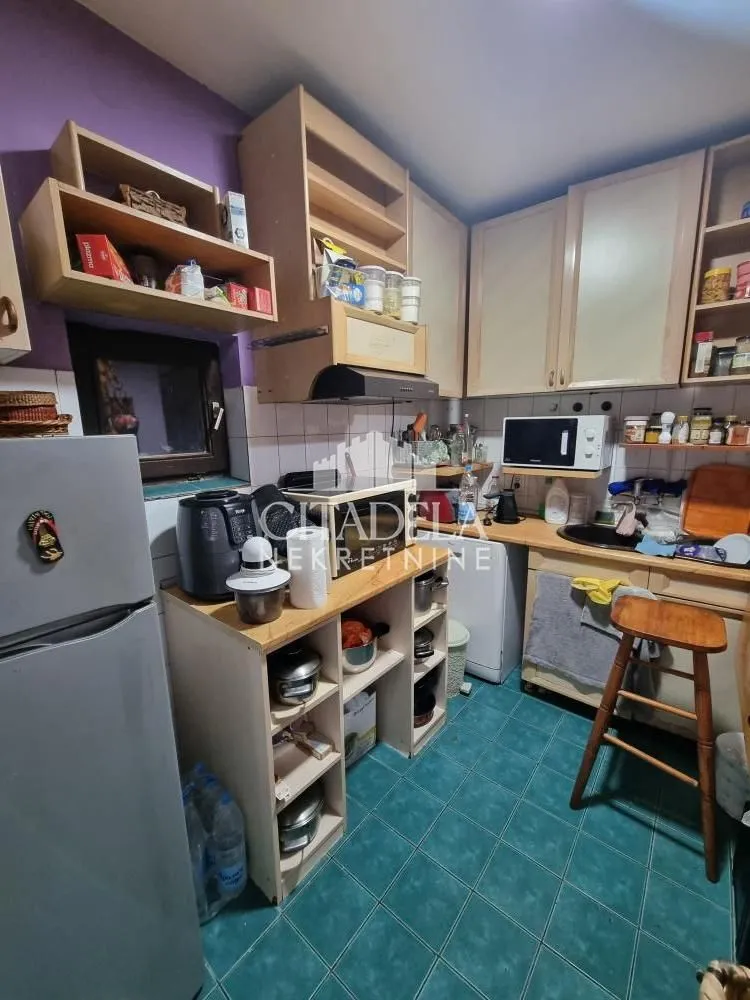 Sale, three bedroom apartment, 74m², Savski Venac, Beograd