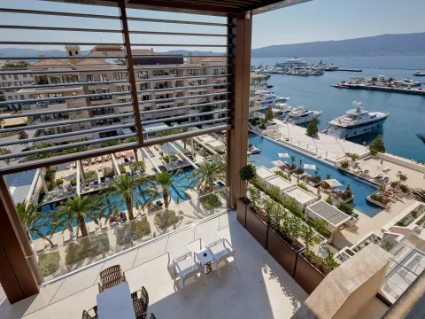 Sale, three bedroom apartment, 491m², Porto Montenegro, Tivat - image 24