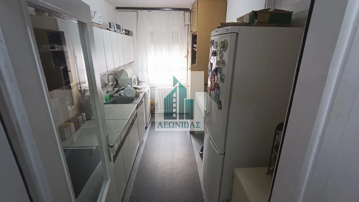 Prodaja, trosoban stan, 81m², Palilula, Niš