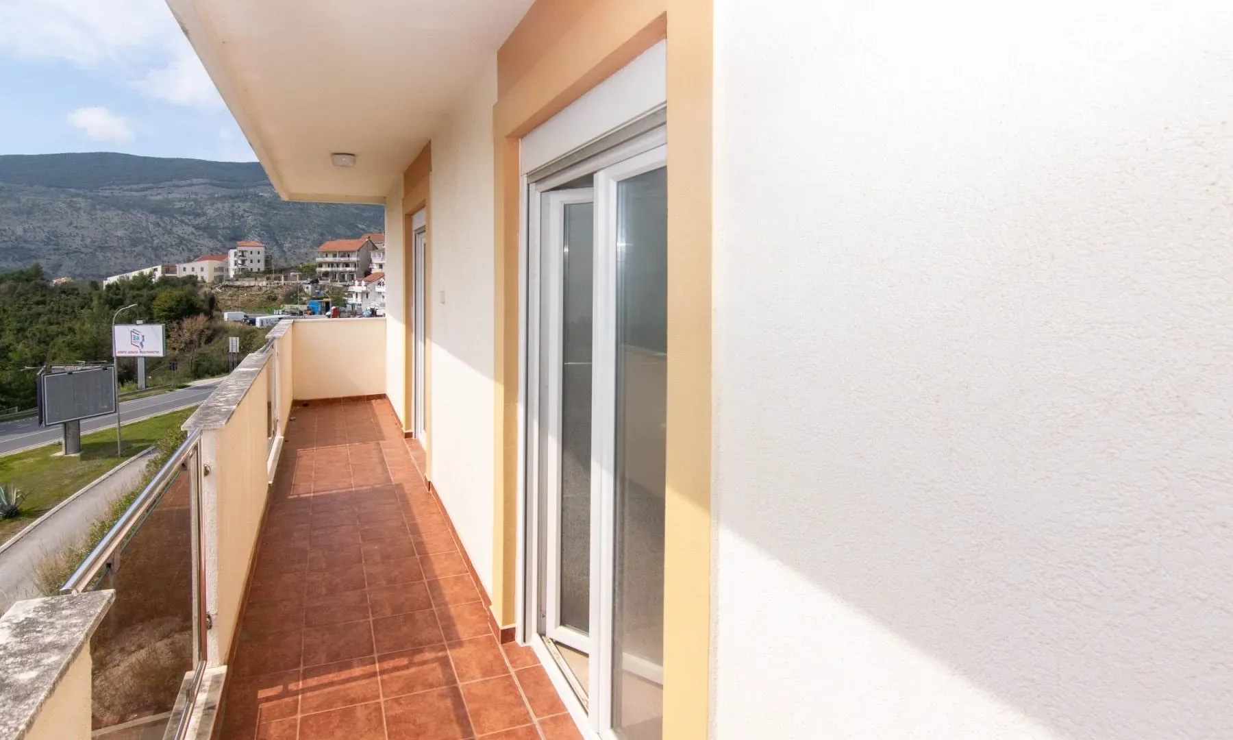 Prodaja, dvosoban stan, 72m², Igalo-Petlja, Herceg Novi