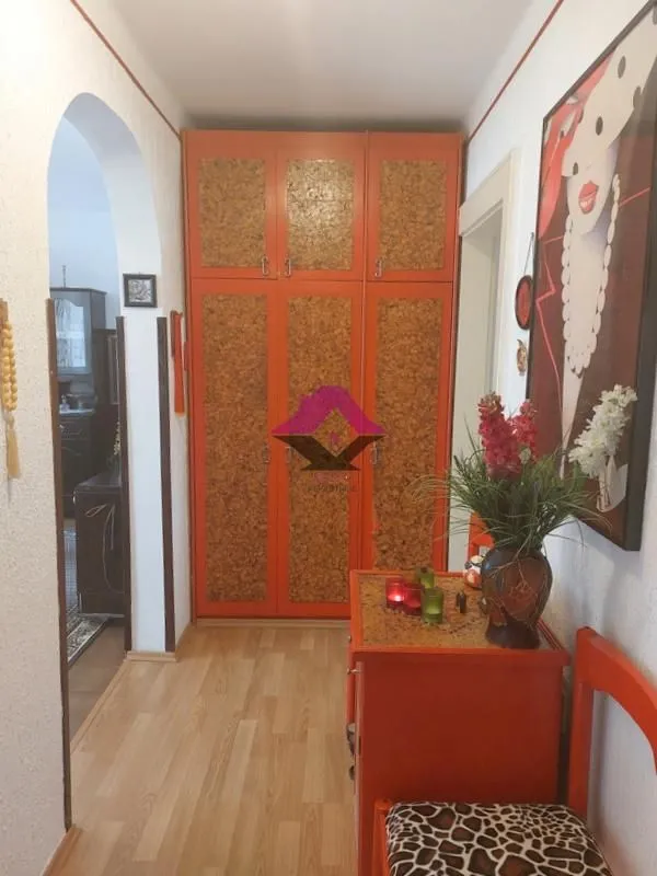 Sale, three bedroom apartment, 77m², Zemun Sve Podlokacije, Beograd